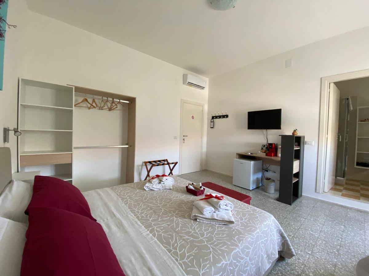 Rossocorallo Rooms Альгеро Экстерьер фото